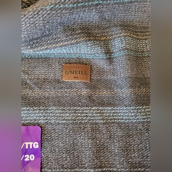 NEW- O'Neill Dark Gray and Light Gray Striped Hoodie, Size XXL - Picture 5 of 7